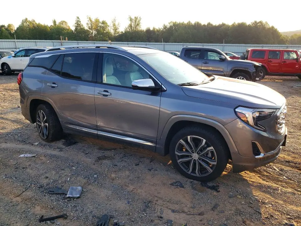 2020 GMC TERRAIN DENALI  