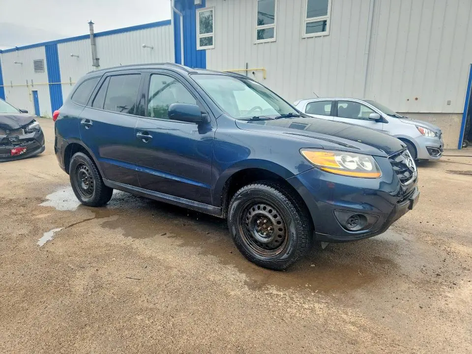 2010 HYUNDAI SANTA FE GLS  