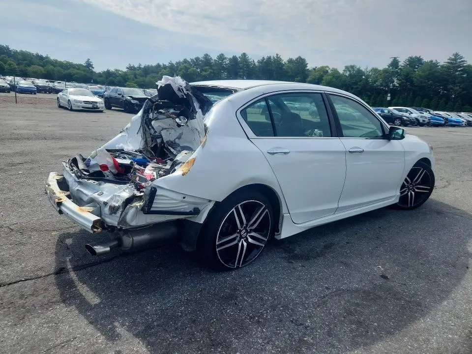 2017 HONDA ACCORD SPORT  