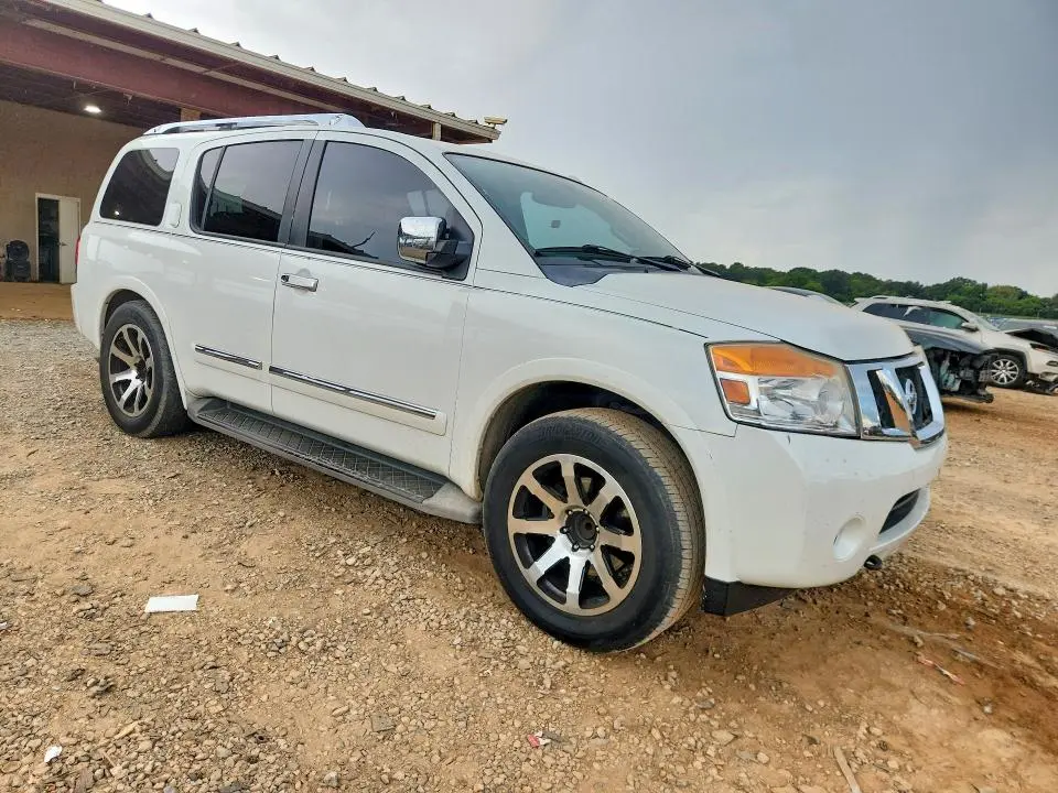 2015 NISSAN ARMADA SV  