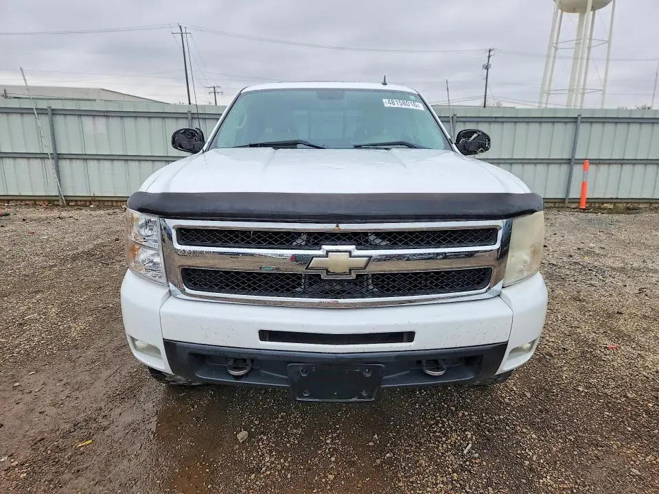 2011 CHEVROLET SILVERADO K1500 LTZ  