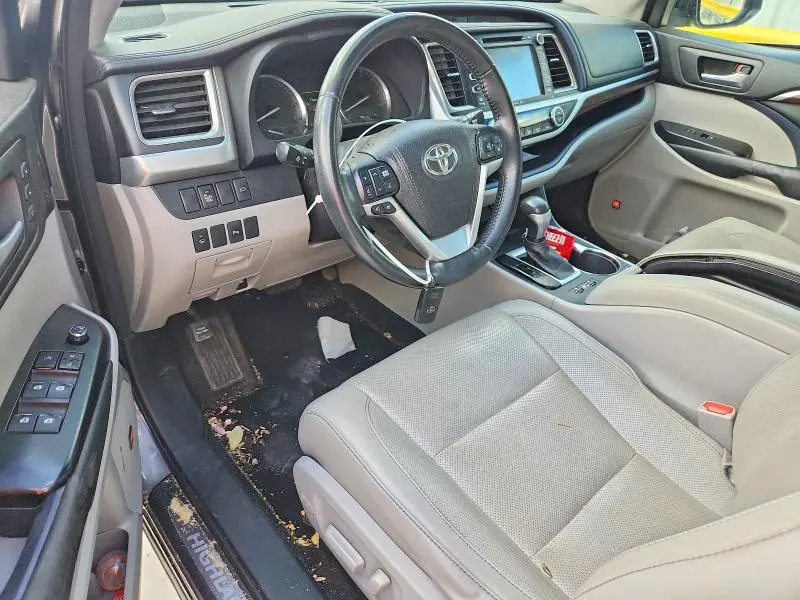 2015 TOYOTA HIGHLANDER LIMITED  
