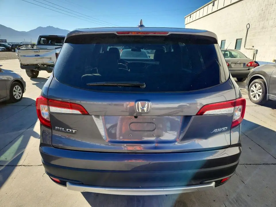 2021 HONDA PILOT EX  