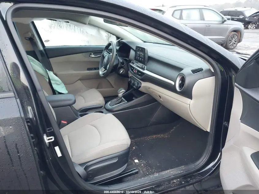 2020 KIA FORTE LXS