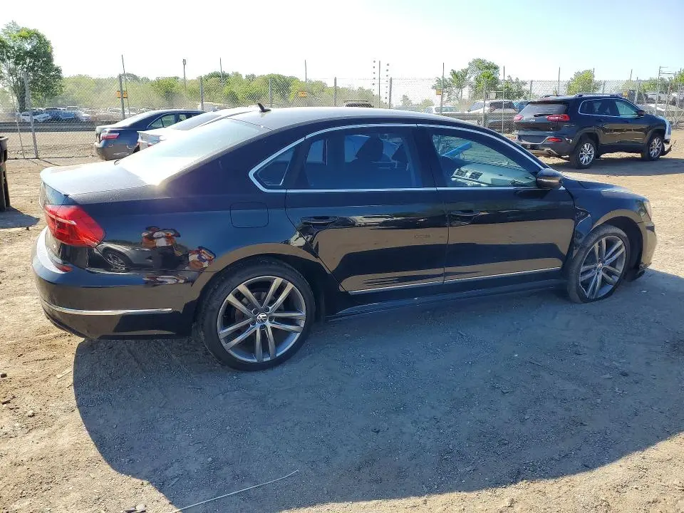 2016 VOLKSWAGEN PASSAT S  