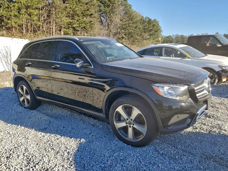 2019 MERCEDES-BENZ GLC 300  