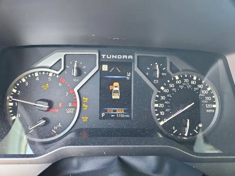 2023 TOYOTA TUNDRA SR5  