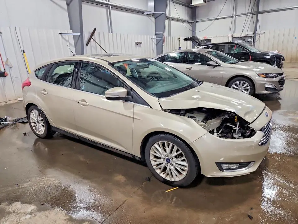 2018 FORD FOCUS TITANIUM  