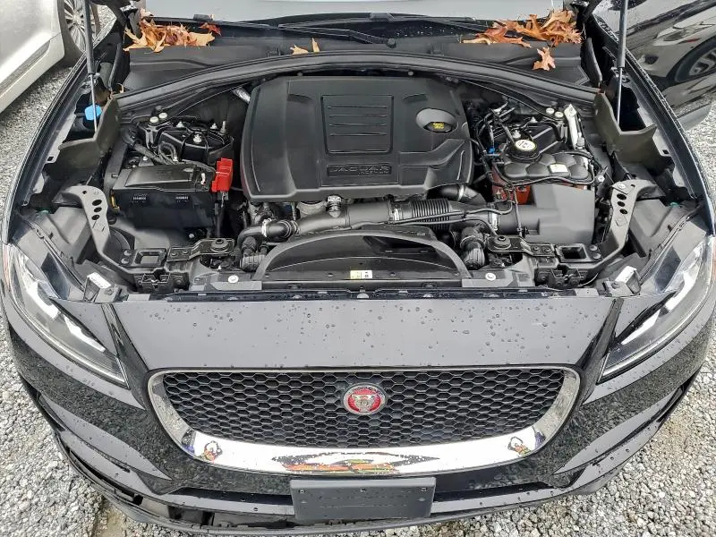 2020 JAGUAR F-PACE PRESTIGE  