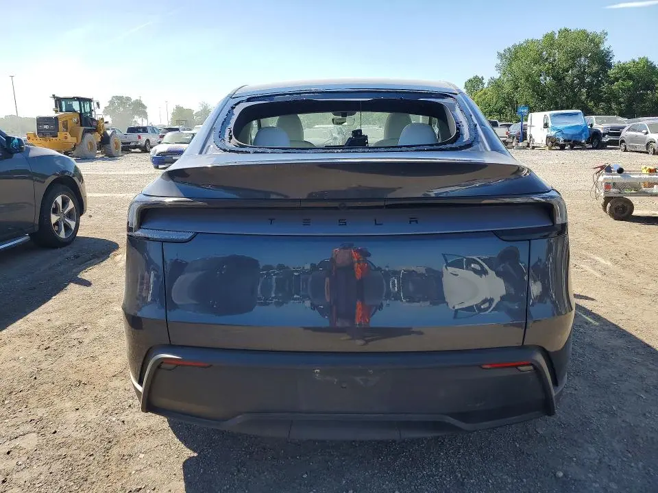 2026 TESLA MODEL Y   