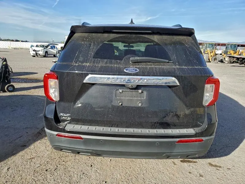 2021 FORD EXPLORER XLT  