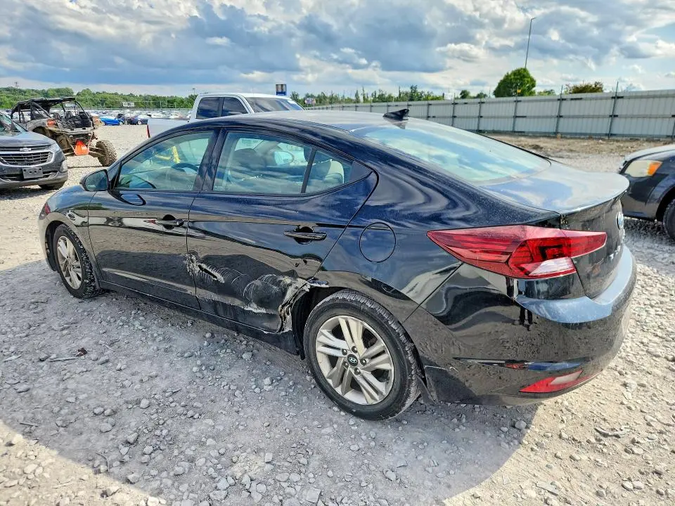 2020 HYUNDAI ELANTRA SEL  