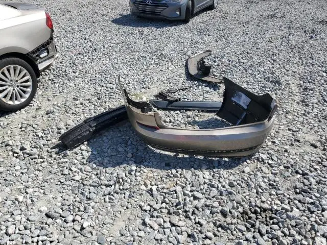 2016 VOLKSWAGEN PASSAT SE