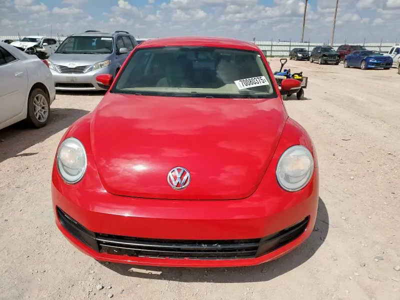 2013 VOLKSWAGEN BEETLE   