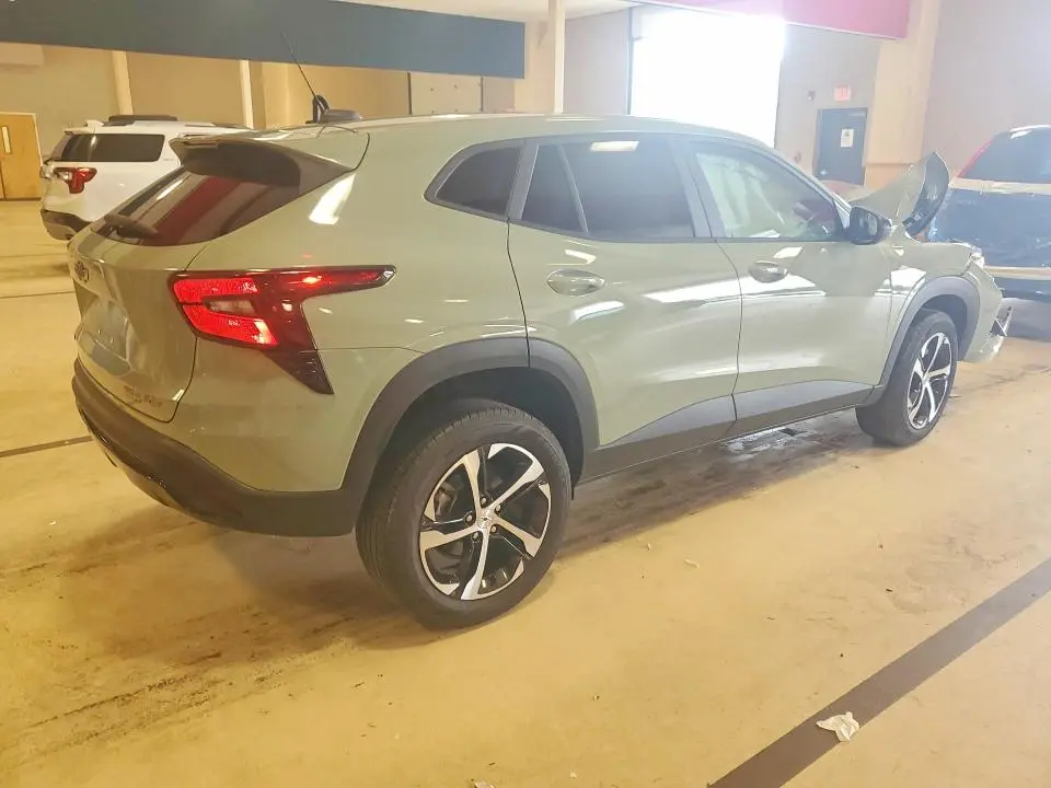 2024 CHEVROLET TRAX 1RS  