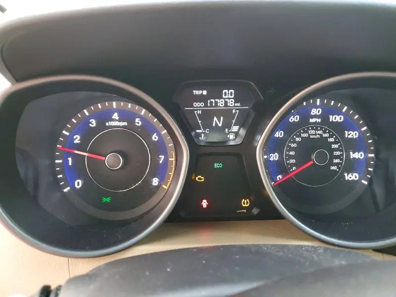 2013 HYUNDAI ELANTRA GLS  