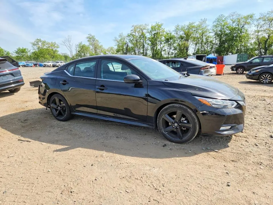 2023 NISSAN SENTRA SR  