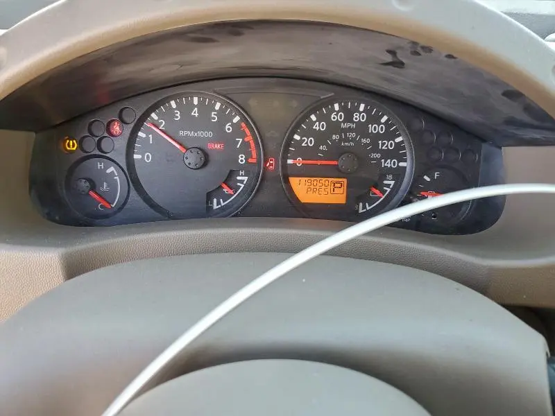 2015 NISSAN FRONTIER S  