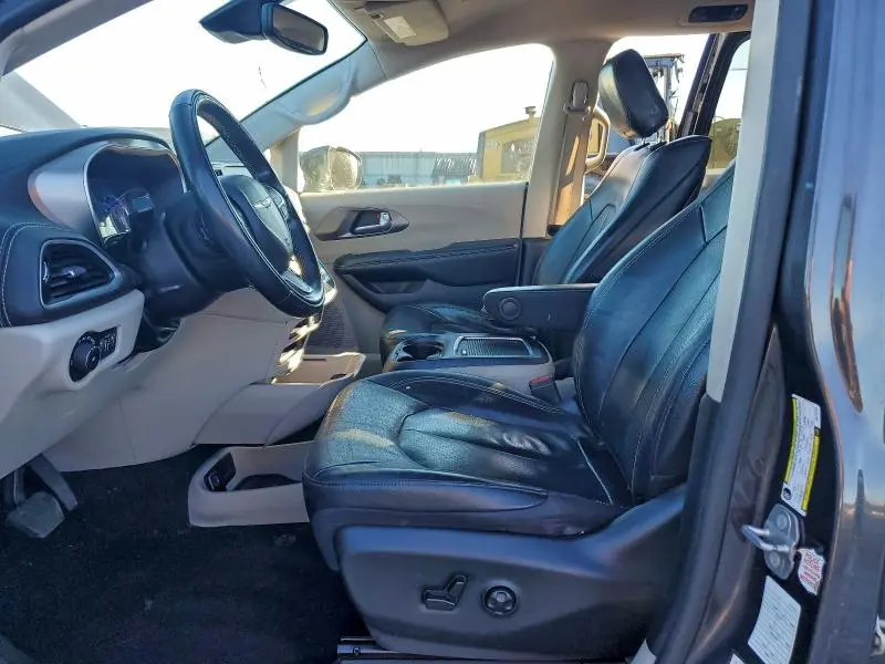 2022 CHRYSLER PACIFICA HYBRID TOURING L  