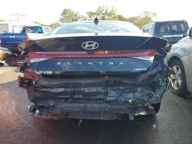 2024 HYUNDAI ELANTRA LIMITED  
