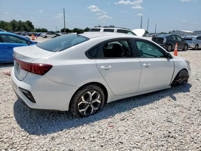 2021 KIA FORTE FE  