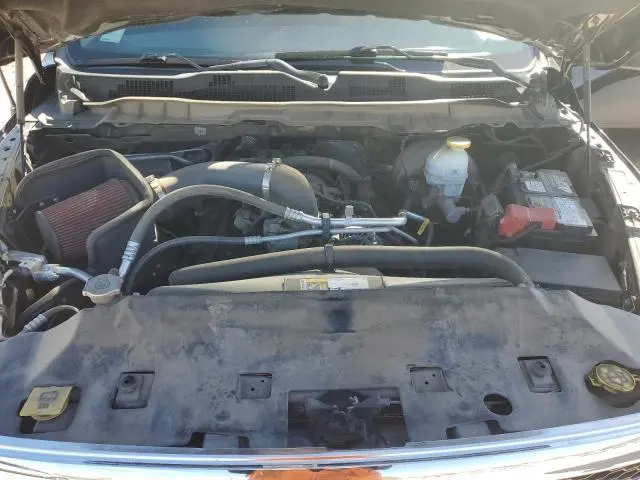 2020 RAM 1500 CLASSIC SLT  