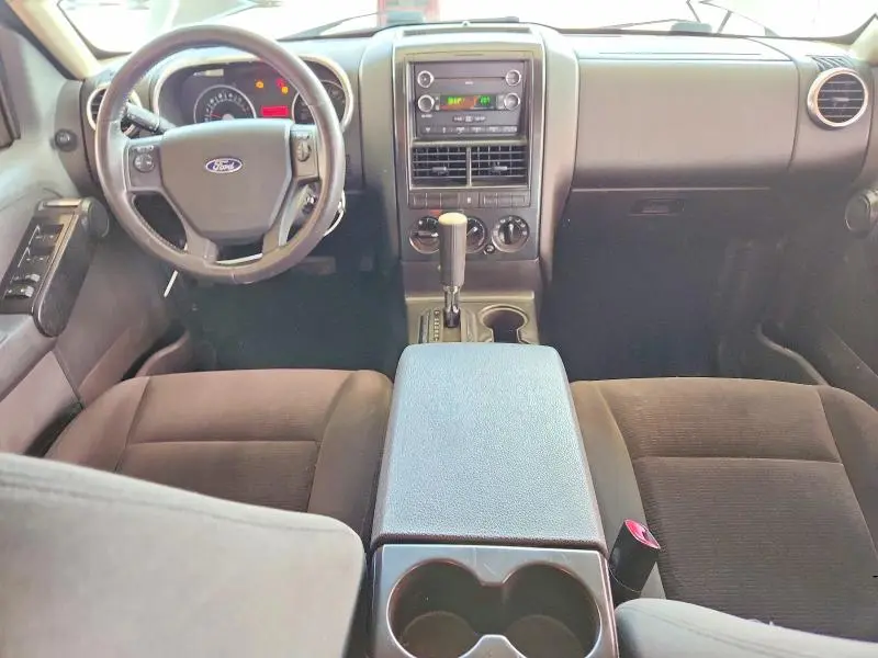 2010 FORD EXPLORER XLT  