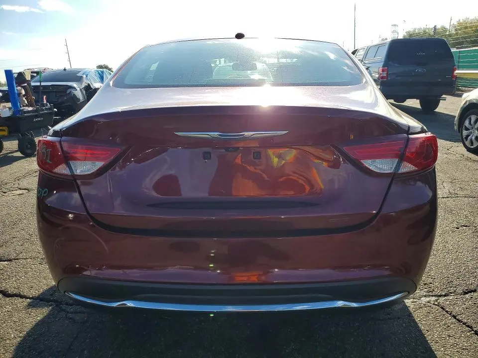 2015 CHRYSLER 200 LIMITED  