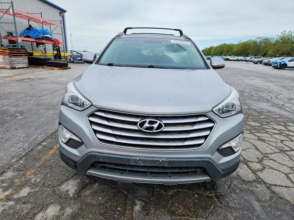 2016 HYUNDAI SANTA FE SE  