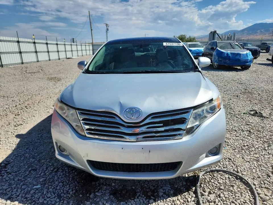 2010 TOYOTA VENZA AWD V6  