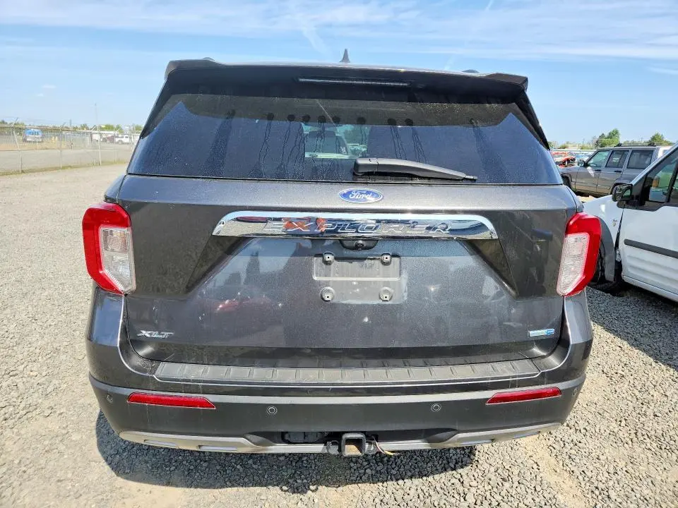 2020 FORD EXPLORER XLT  