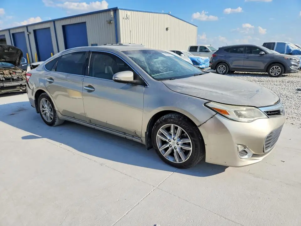 2014 TOYOTA AVALON XLE  