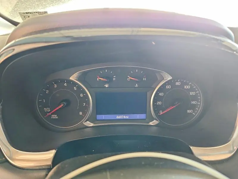 2021 CHEVROLET TRAVERSE LT  