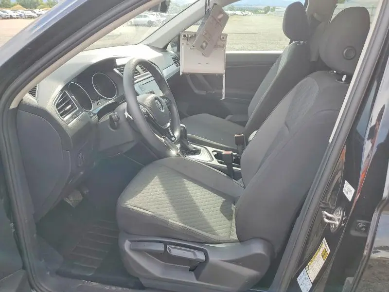 2020 VOLKSWAGEN TIGUAN S  