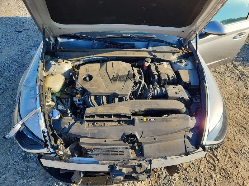 2020 HYUNDAI SONATA SE  
