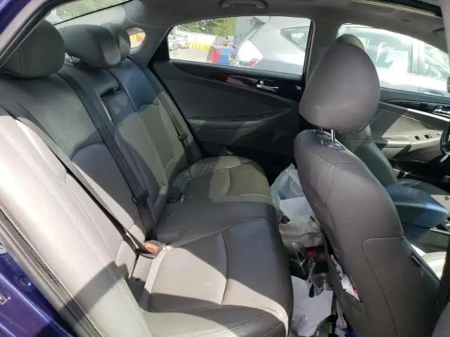 2012 HYUNDAI SONATA SE  