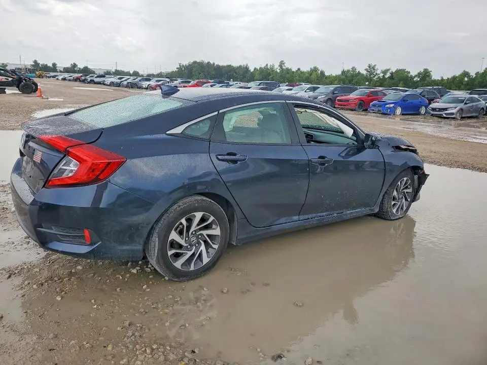 2017 HONDA CIVIC EX  