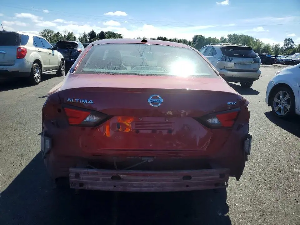 2021 NISSAN ALTIMA SV  