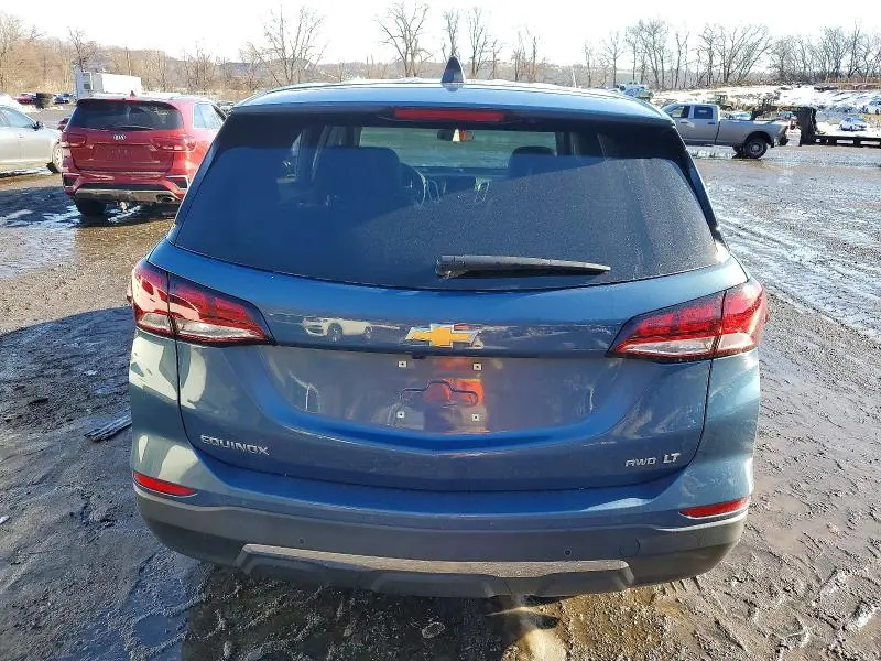 2024 CHEVROLET EQUINOX LT  