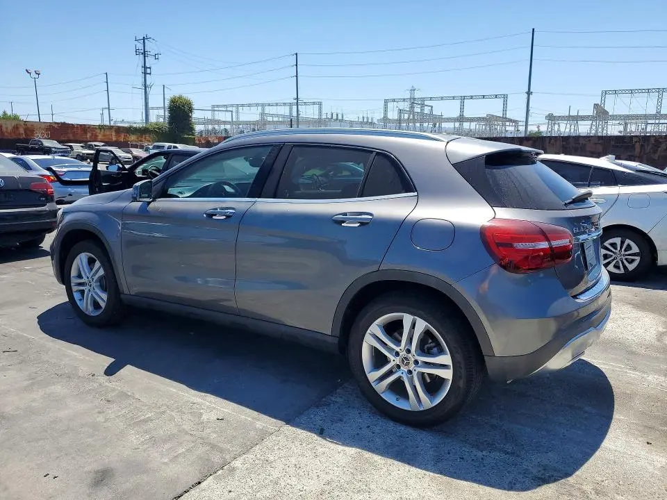 2019 MERCEDES-BENZ GLA 250  