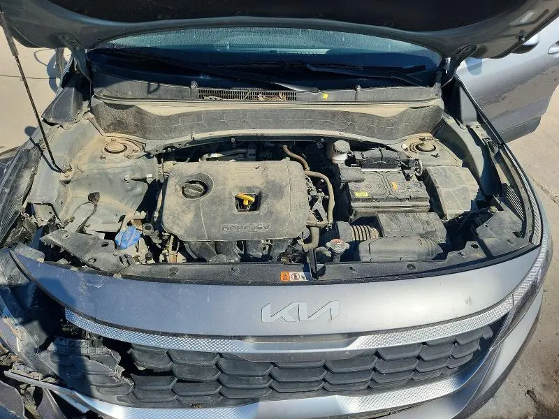 2022 KIA SELTOS LX  