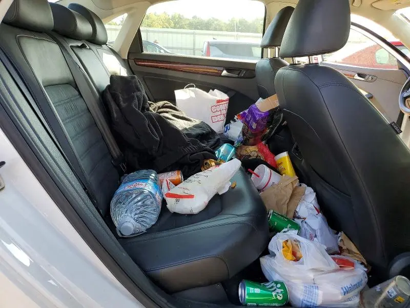 2013 VOLKSWAGEN PASSAT SEL  