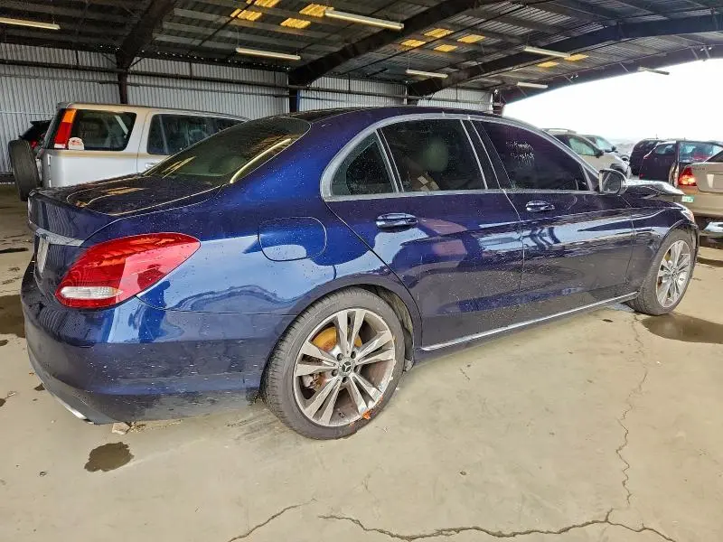 2017 MERCEDES-BENZ C 300  