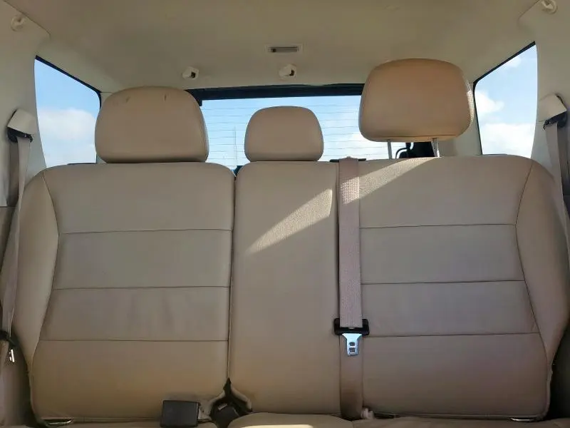 2011 FORD ESCAPE LIMITED  