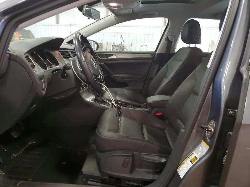 2015 VOLKSWAGEN GOLF   