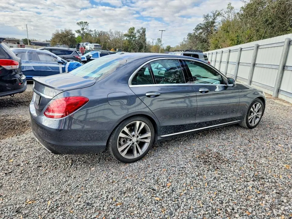 2016 MERCEDES-BENZ C 300  