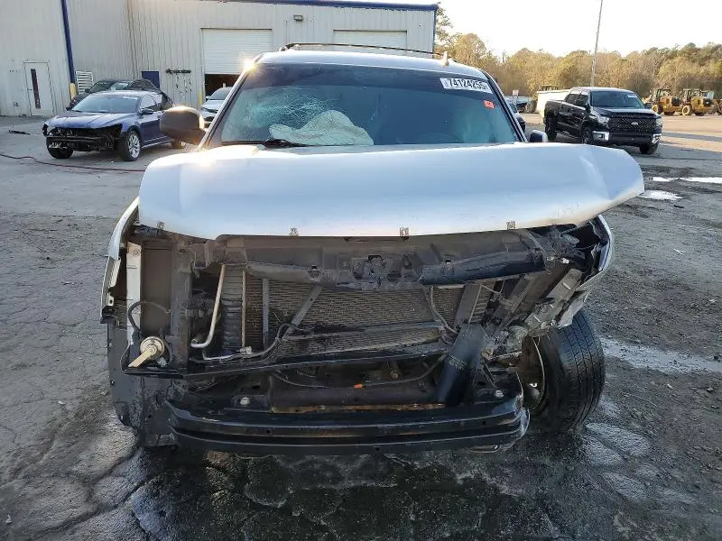 2010 CHEVROLET SUBURBAN C1500 LS  