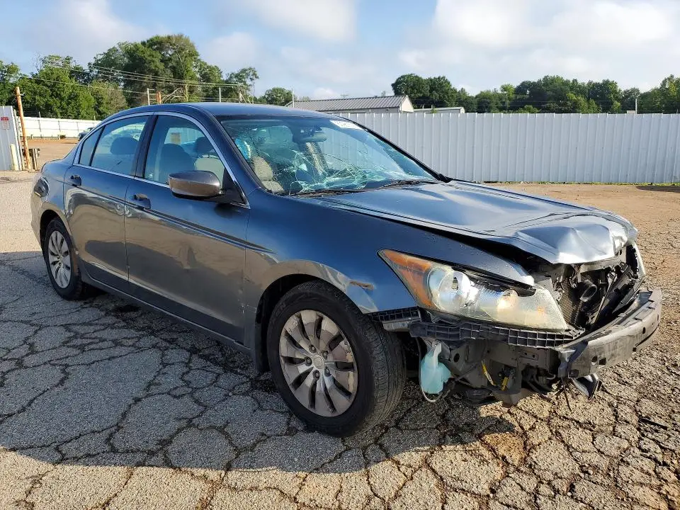 2011 HONDA ACCORD LX  
