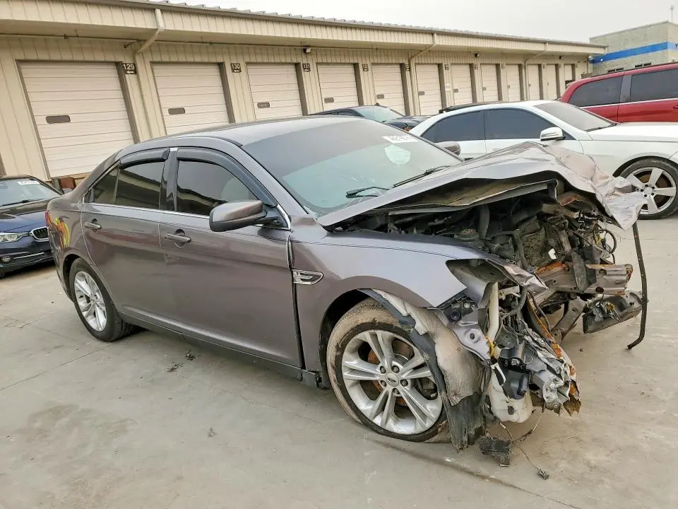 2013 FORD TAURUS SEL  