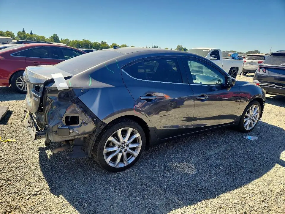 2016 MAZDA 3 TOURING  
